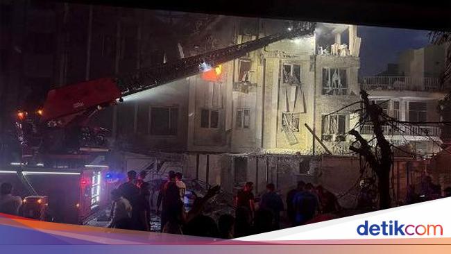 Perang Iran-Israel Makin Panas, Rusia Diam-diam Cuan Gede!