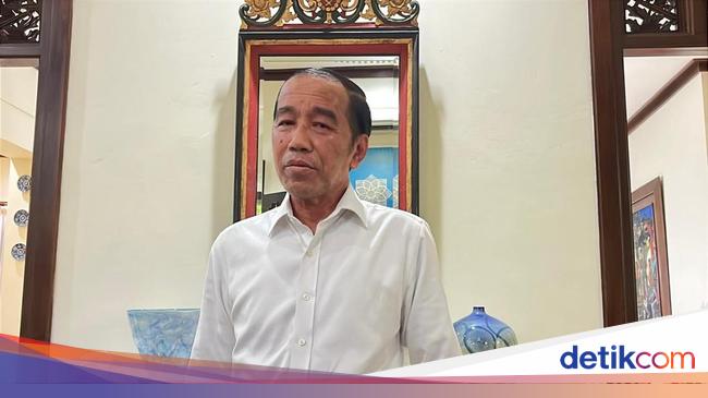 Reaksi Relawan Kala PSI Gelar Karpet Merah untuk Jokowi