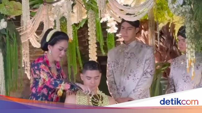 Aura Al Ghazali Disebut Bersinar saat Jalani Siraman