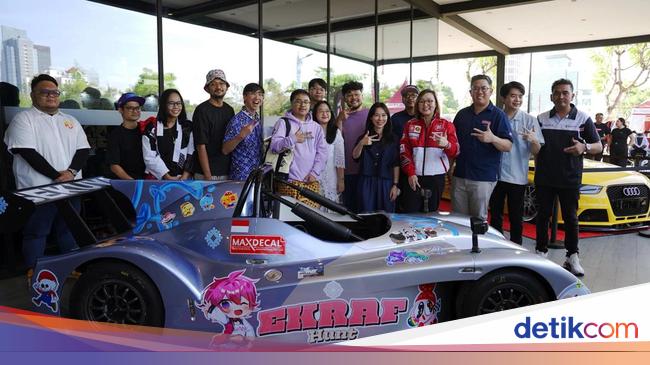 Di Pergelaran Ini, Mobil Jadi 'Kanvas' Para Seniman