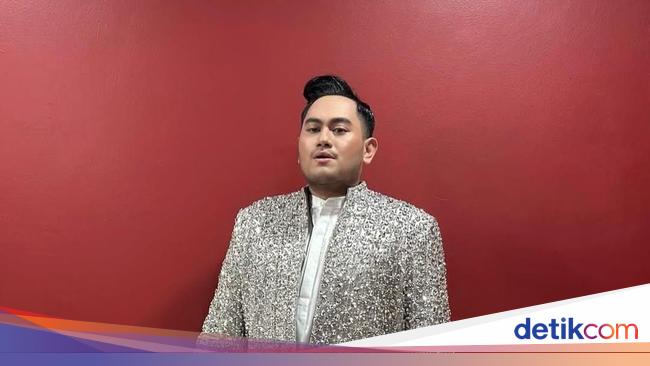 Keseruan King Nassar Jualan Donat hingga Makan Nasi Kebuli
