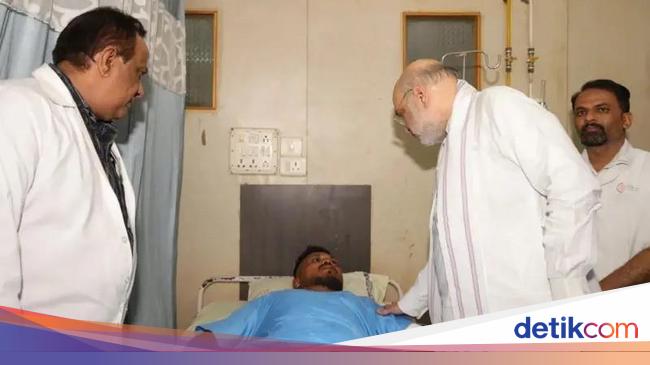 Kisah Korban Selamat Tragedi Air India: Lepas Sabuk Pengaman-Merangkak Keluar
