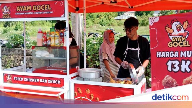 Sil Lein menyiapkan Ayam Gocel