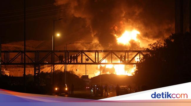 Israel dan Iran Saling Serang Kilang Minyak