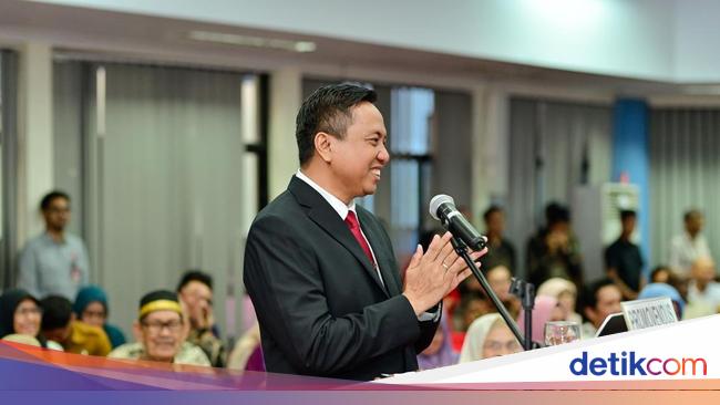 Raih Cumlaude di Sidang Doktor, Kombes Fadly Kupas Inovasi Rekrutmen Polri
