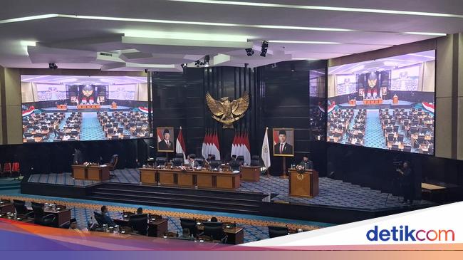 Gerindra DKI Nilai Karang Taruna Kecil Dampak, Usul Bina Anak Muda di Barak