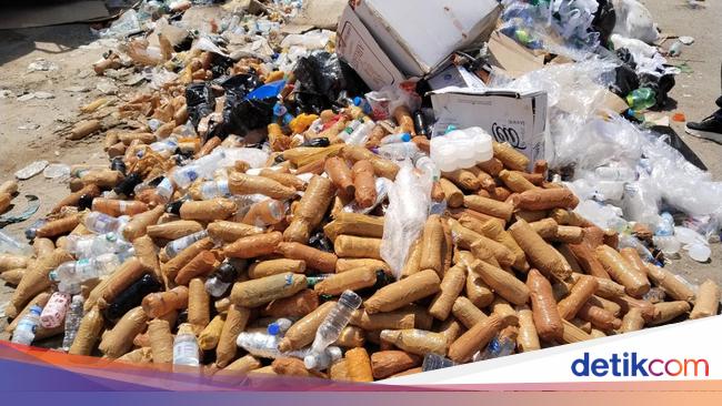 Nasib Tumpukan Botol Air Zamzam Usai Dibongkar dari Koper Jemaah Haji