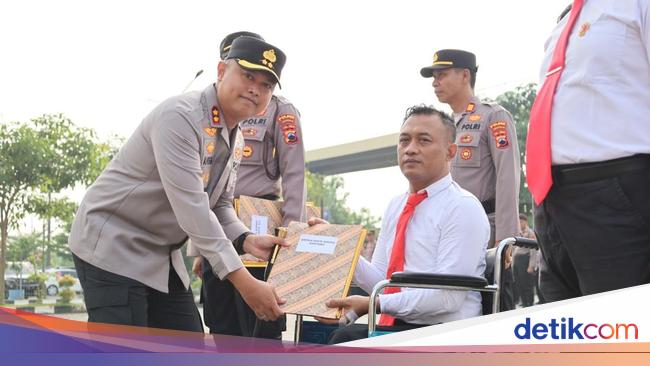 Bayani Pulis sa Central Java: Nasaktan sa Pagdakip, Ngayon ay Gumagamit ng Wheelchair para sa Katarungan!