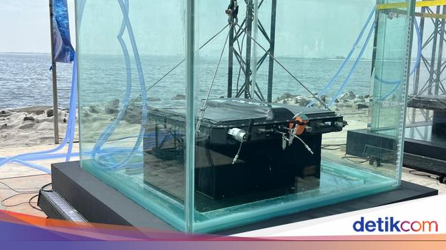 Uji Ketahanan, Baterai Mobil Chery Direndam Air Laut 48 Jam!