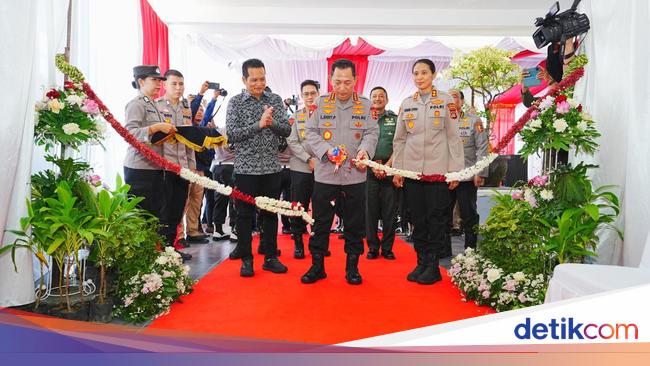 Kapolri Resmikan SPPG Polres Jembrana, Komitmen Sukseskan Program MBG