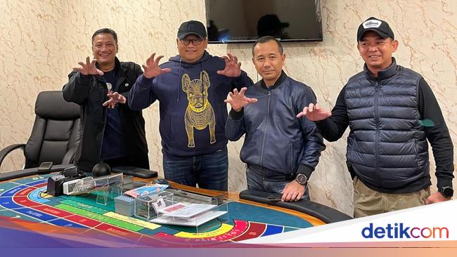 Polda Jabar Sita Duit Rp 359 Juta Terkait Judi Kasino di Bandung