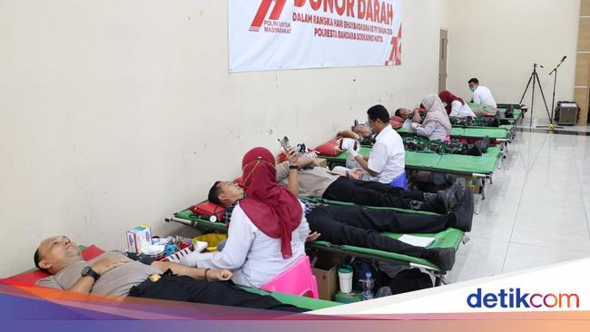 Polres Soetta Donorkan 146 Kantong Darah ke PMI di HUT Bhayangkara