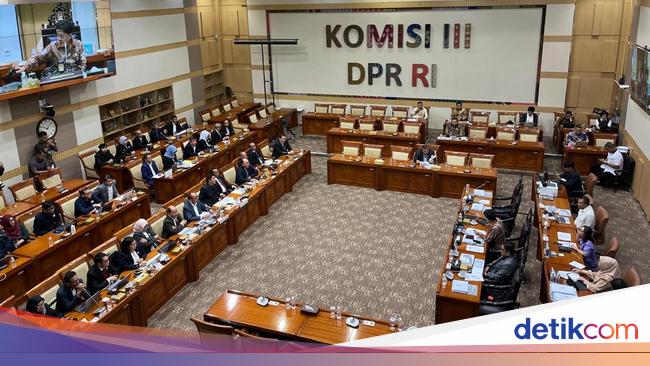 Rapat di DPR, Peradi Usul Bukti Petunjuk-Keterangan Ahli Dihapus di RKUHAP