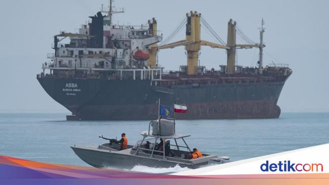 Apa Itu Selat Hormuz yang Terancam Ditutup Iran dan Mengapa Penting