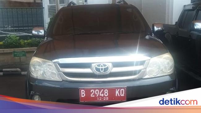 Toyota Fortuner Dilelang Mulai Rp 24 Jutaan, Begini Kondisinya