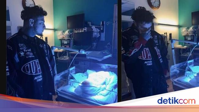 Aksi Nyeleneh Influencer demi Views yang Bikin Geleng Kepala