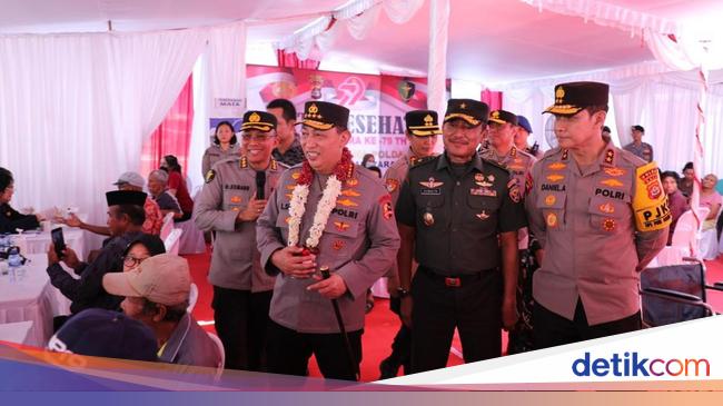 Kapolri Cek Bakti Kesehatan Polres Jembrana