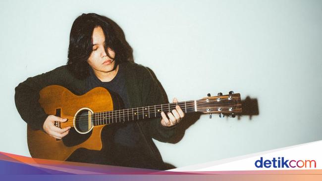 Klio Mathew Ajak Pendengar Belajar Merelakan Lewat To Love Is To Let You Go