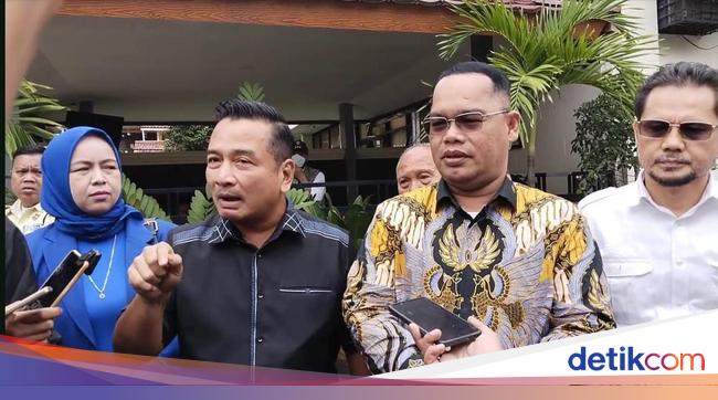 Pengacara Ridwan Kamil Tuding Lisa Mariana Berbohong, Klaim Kantongi Bukti