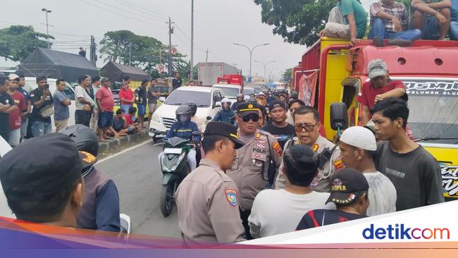 Momen Polda Jateng Temui Massa Aksi Mogok Sopir Truk, Pastikan Situasi Kondusif