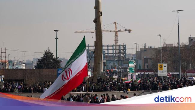 Apa Itu Rudal Sejjil Iran? Begini Spesifikasi dan Daya Ledaknya