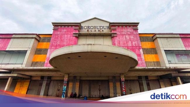 Mal Legendaris di Bekasi Cuma Buka Setahun Sekali