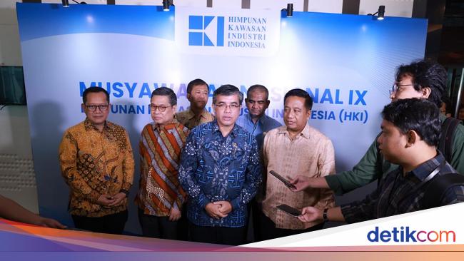 Menaker Ungkap 3 Strategi untuk Dukung Keberlanjutan Industri