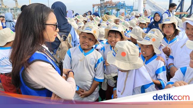 Libur Sekolah, PELNI Ajak Ratusan Siswa SD Keliling Kapal di Tanjung Priok
