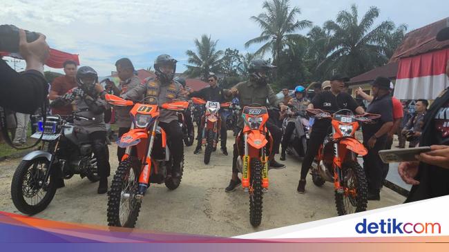Momen Kebersamaan Kapolda Riau dan UAS: Dari Tanam Pohon hingga Motoran