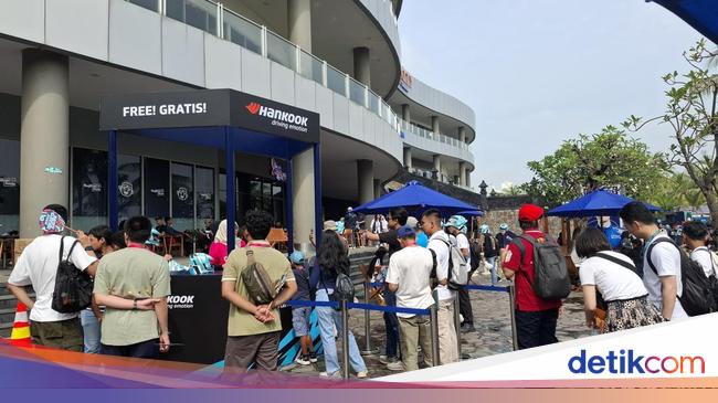 Mulai Dipadati Penonton, Begini Suasana Jelang Balapan Formula E di Ancol