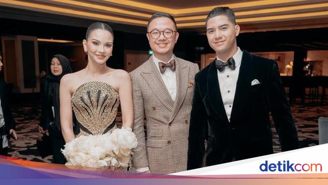 Desainer Ungkap Al Ghazali Juga Buat Belasan Jas untuk Keluarga Besar