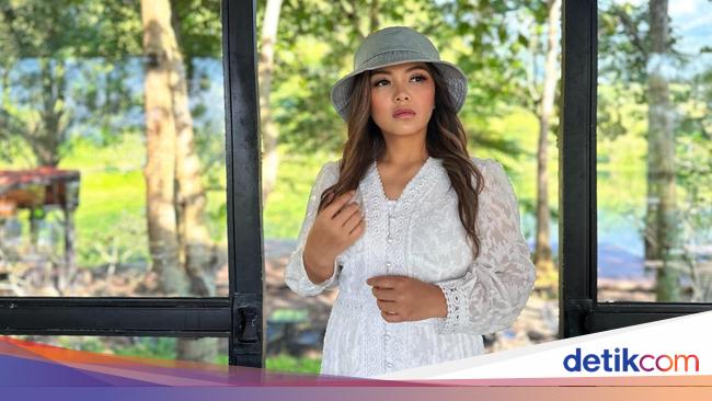 Madame Elz Rilis Single Kedua, Buktikan Serius Kontribusi di Musik