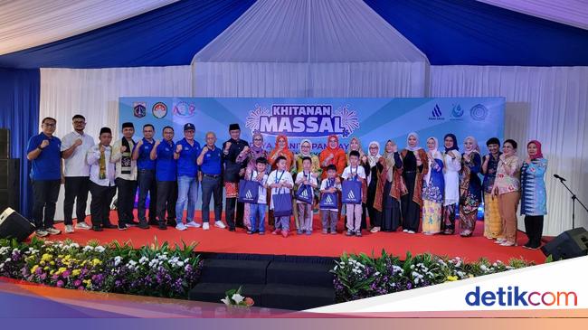 Dapat Rekor Muri, Khitanan Massal Gratis PAM Jaya Diikuti 1.293 Anak