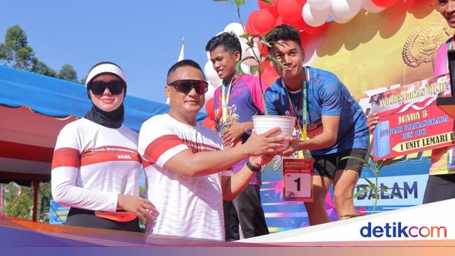 Meriahnya Rohil Bhayangkara Run Bawa Semangat Penghijauan Alam