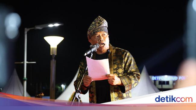 Pesan Jaga Hutan Wakapolda Riau Lewat Puisi di Rumah Singgah Tuan Kadi