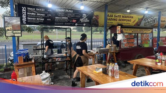 Menikmati Smash Burger Asal New Zealand di Dalam Pasar