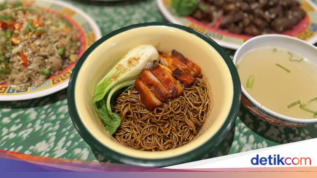 Tjahaja Abadi: Menikmati Mie Hong Kong hingga Sapi Saus Mongolia di Blok M
