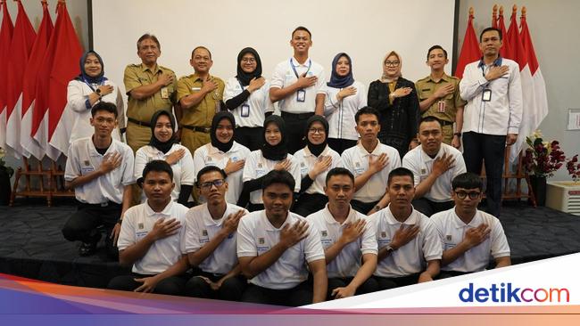 Lewat Program BERDAYA, Transjakarta Beri Kesempatan Magang Jadi Pramusapa