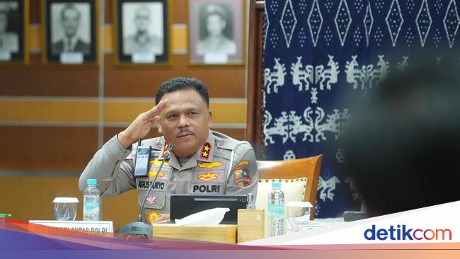 Kakorlantas Polri Dorong Dialog Humanis Lewat Program 'Ngopi Bareng Sopir'