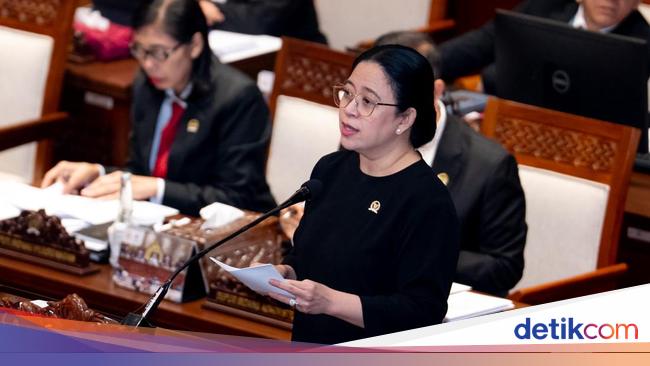 Buka Paripurna DPR, Puan Soroti Isu Ojol hingga Ekonomi Global
