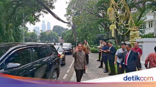 Anies Hadiri Pernikahan Anak Pramono Anung, Beri Ucapan Selamat