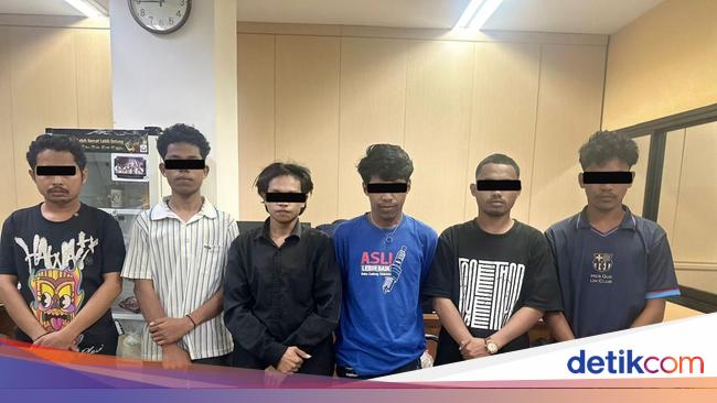 6 Mahasiswa Jadi Tersangka Demo Anarkis Depan Kemenpora