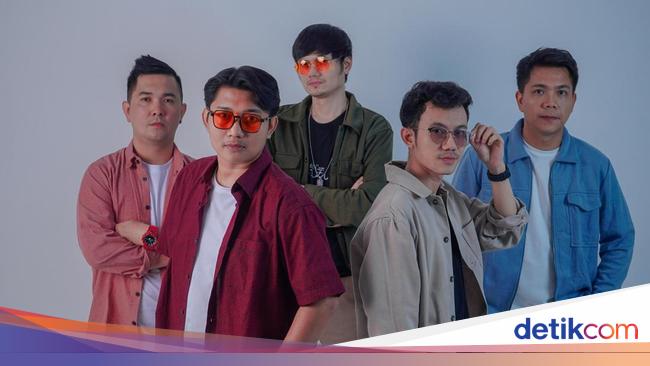 2 Vokalis Band Dipadukan dalam Ketulusan Cinta