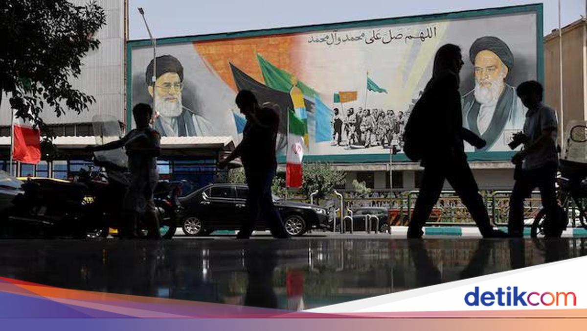 Israel Serang Iran, Ledakan Keras Guncang Langit Teheran