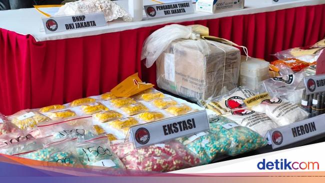 Bubuk Ekstasi dalam Kapsul, Modus Baru Narkoba Diungkap Polda Metro