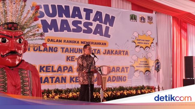 Pramono Apresiasi Swadaya Warga Kelapa Gading Gelar Sunat Massal-Umrah Gratis