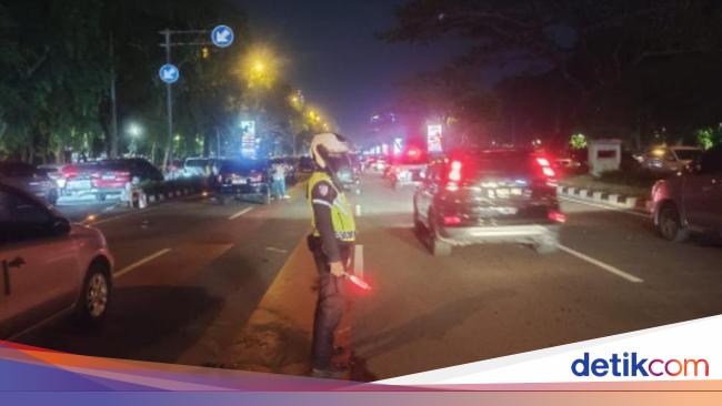 Polisi Sebut Macet di Kawasan PRJ Kemayoran Sudah Terurai, Anggota Siaga
