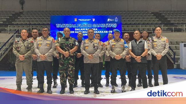 Polri Gelar Simulasi Keamanan Jelang HUT ke-79 Bhayangkara di Monas