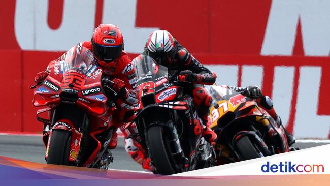 MotoGP Austria 2025: Marquez Akhirnya Salip Bezzecchi!