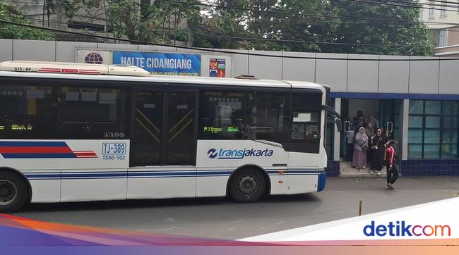 Alasan Titik Pemberhentian TransJ Bogor-Blok M Dipindah ke Botani Square